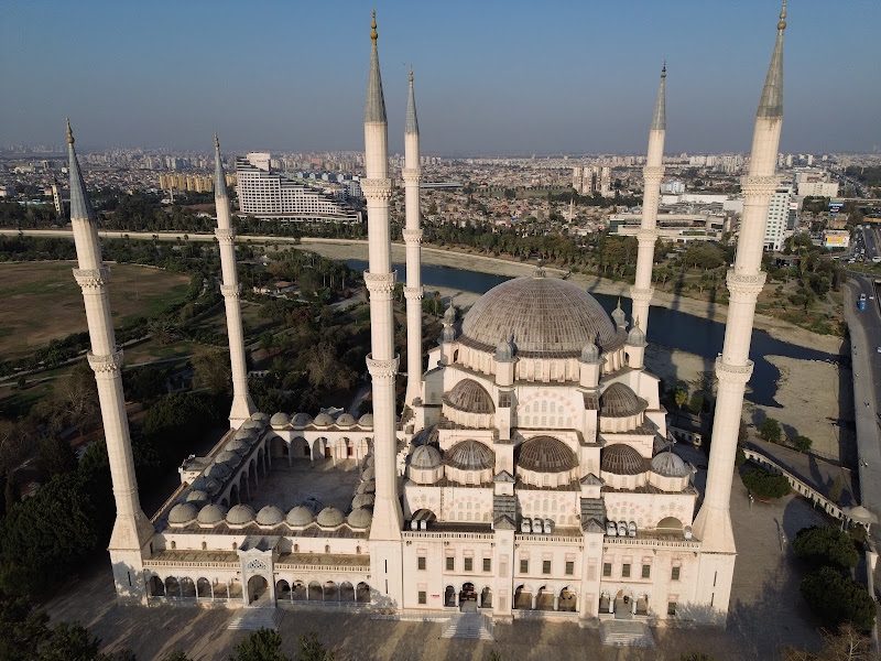 Sabancı Merkez Camii
