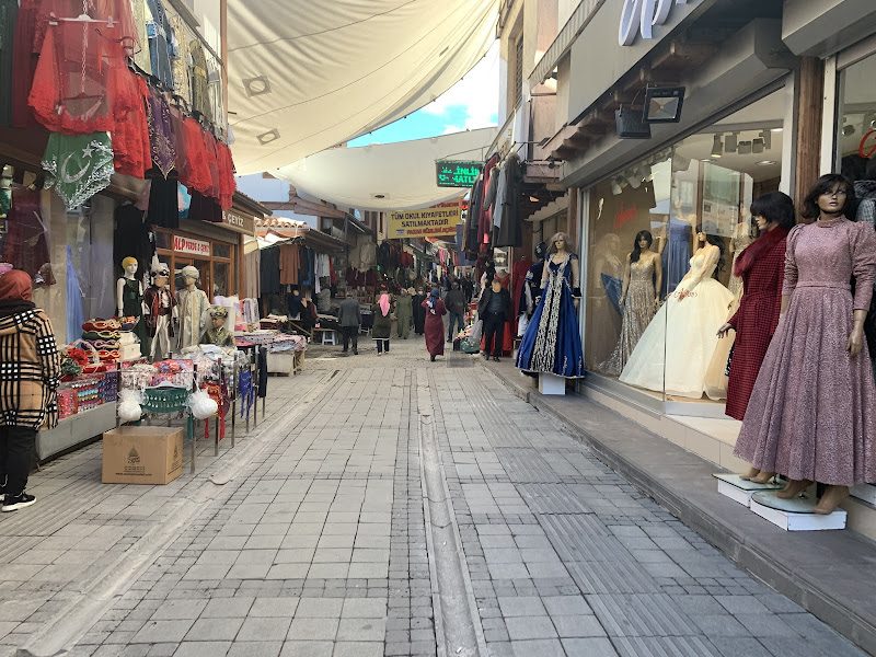 Ulus Çıkrıkçılar Yokuşu