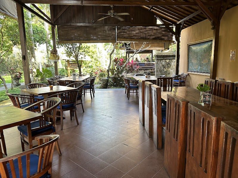 Bebek Bengil (Dirty Duck Diner)