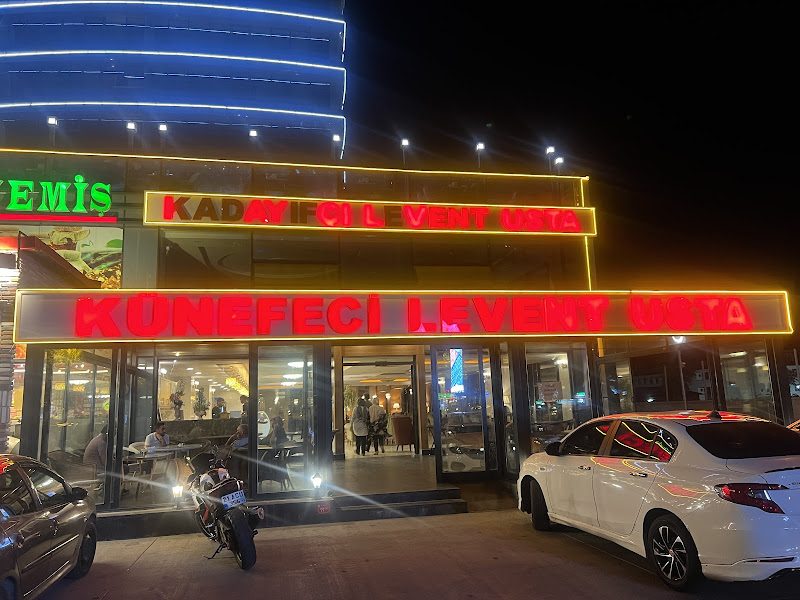 Aşçıbaşı Künefeci