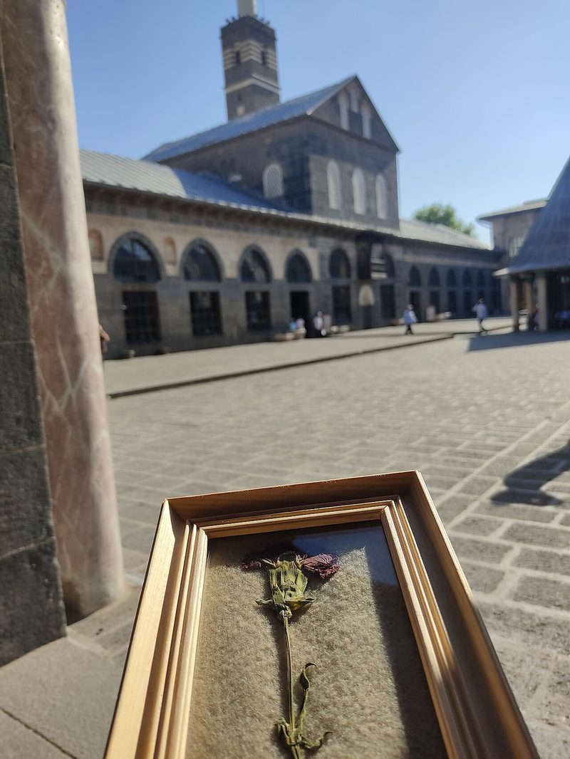 Diyarbakır Ulu Camii avlusu