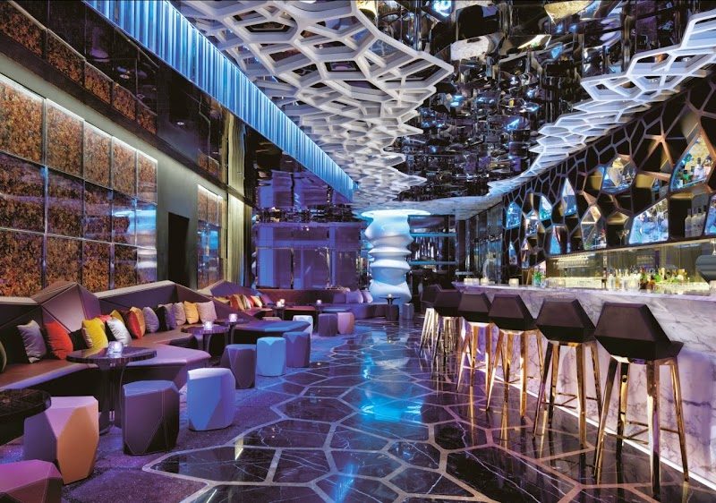 Ozone Bar (Ritz-Carlton, ICC)