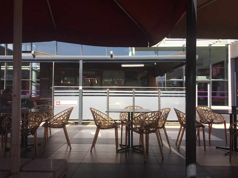 Cumhuriyet Meydanı Cafe Hattı