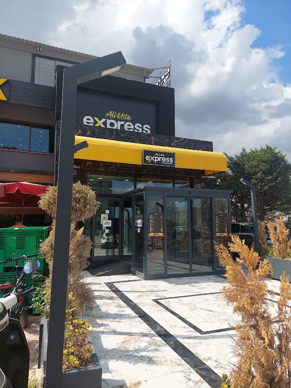 Şefik Usta Etli Ekmek
