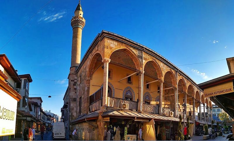 Kapu Camii Çarşısı