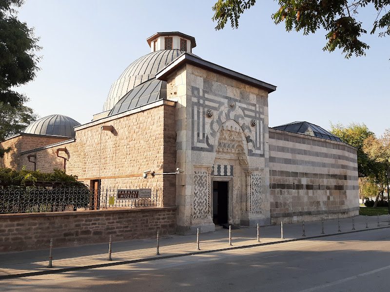 Karatay Medresesi (Çini Eserleri Müzesi)