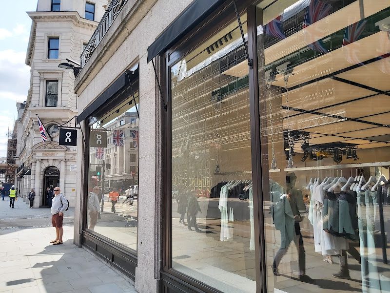 Oxford Street ve Regent Street