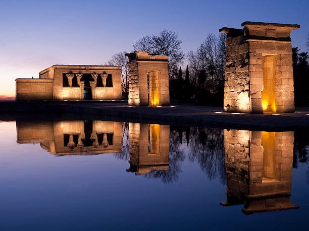 Debod Tapınağı (Templo de Debod)