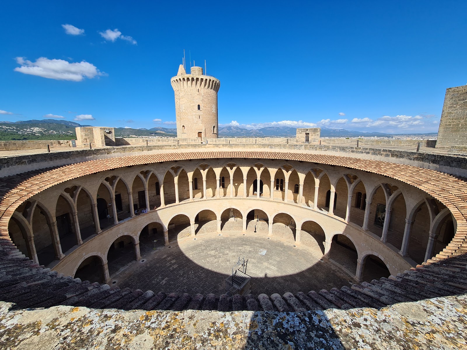 Mallorca - Bellver Kalesi (Castell de Bellver)