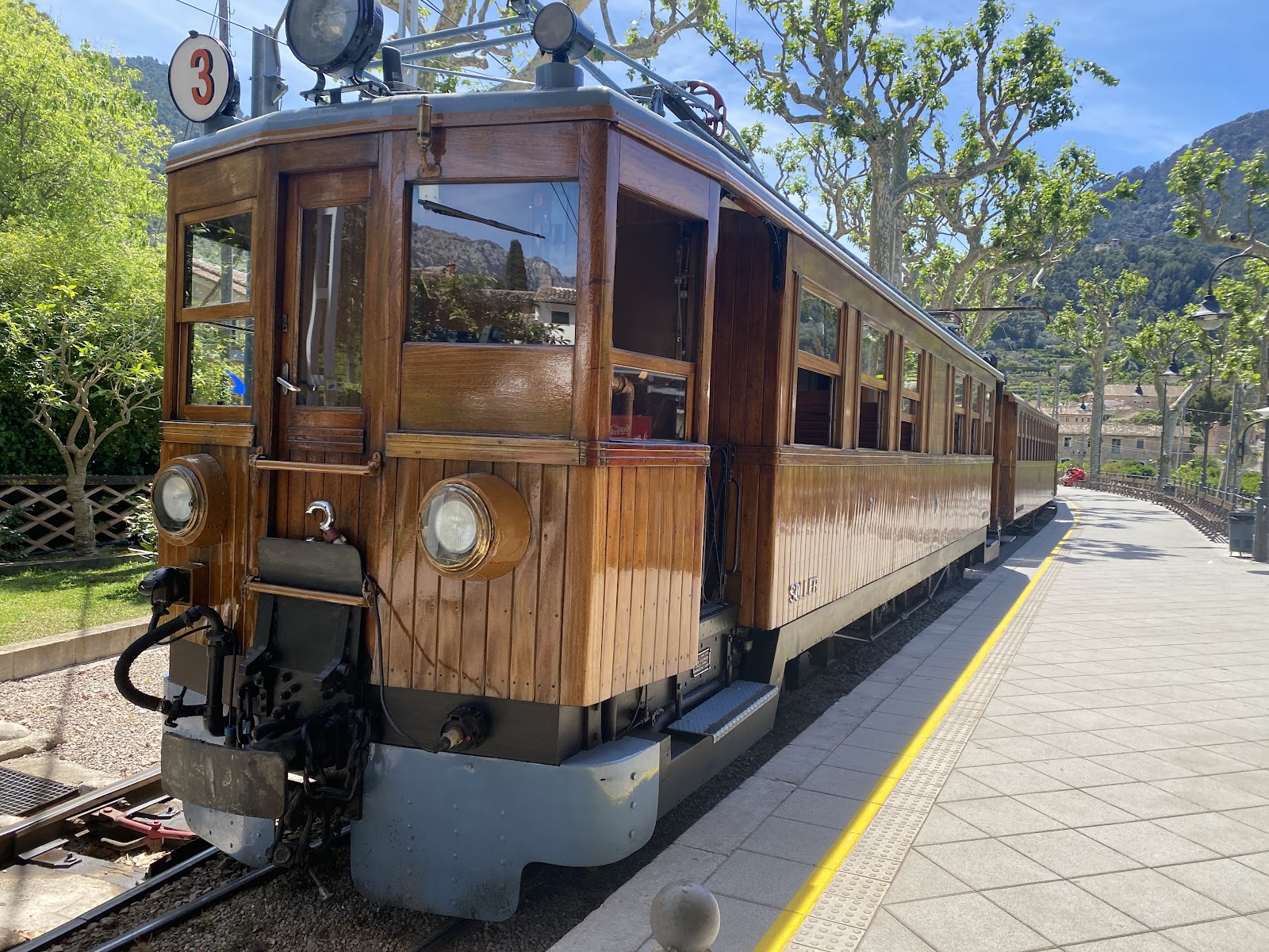 Sóller ve Tarihi Tahta Tren