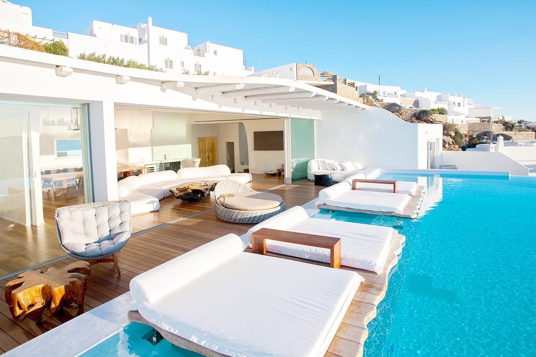 Liakos Mykonos
