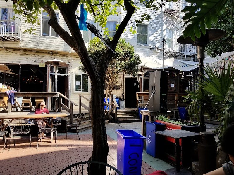 El Rio (Mission)