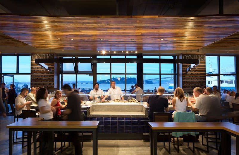 Hog Island Oyster Co. (Ferry Building)