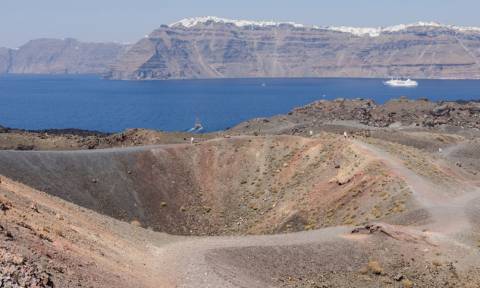 Nea Kameni Volkani