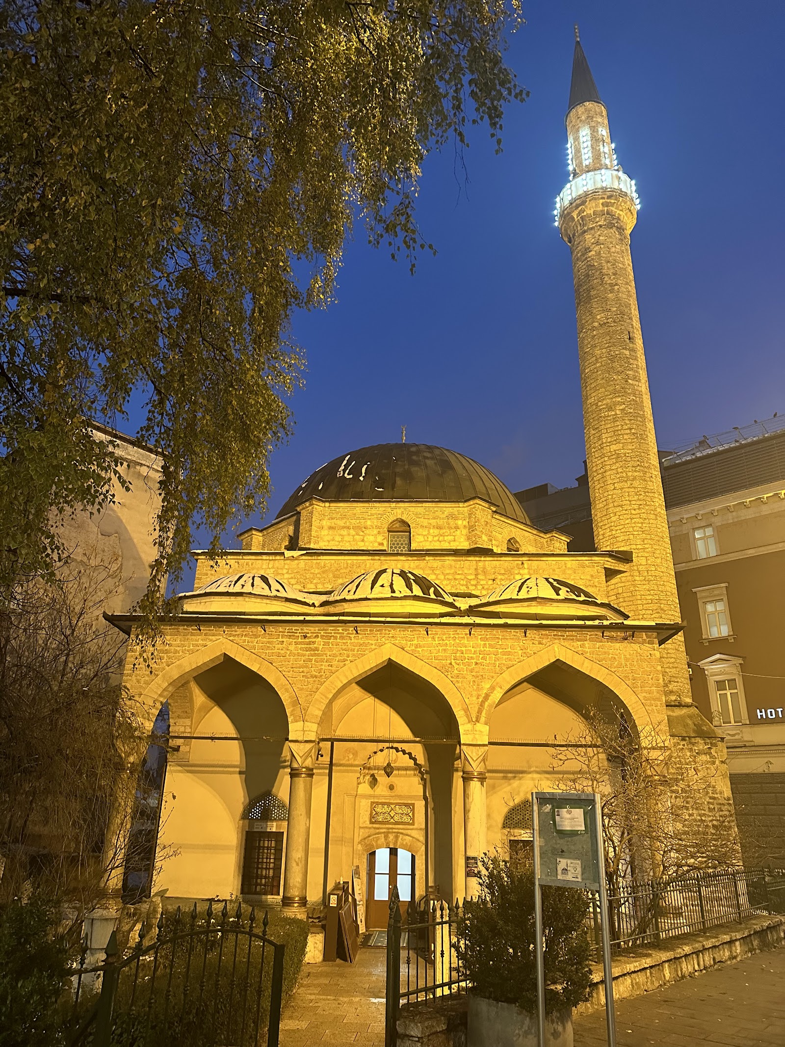 Ferhadija Caddesi
