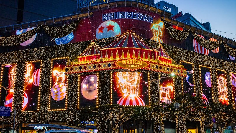 Myeongdong Alışveriş Caddesi