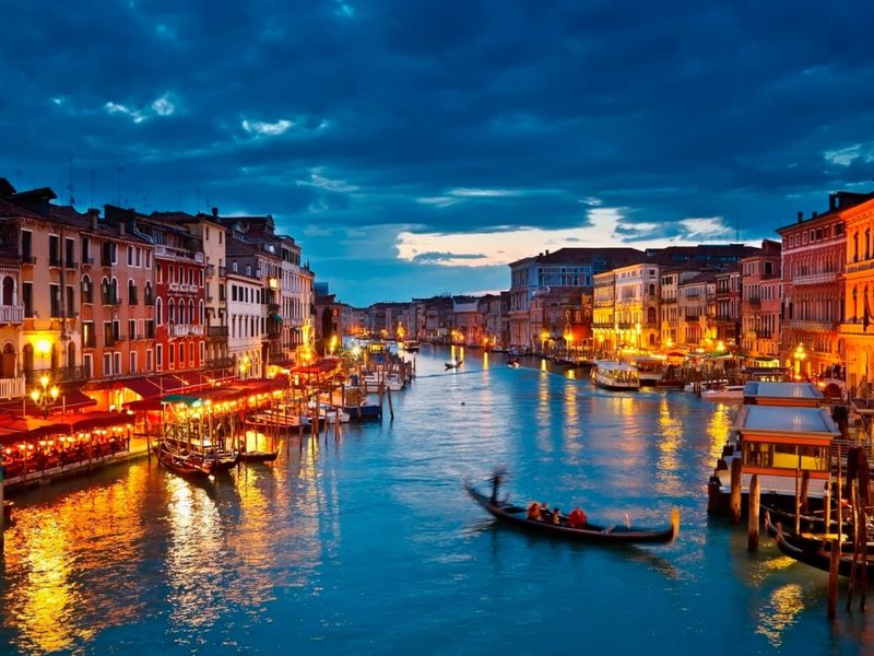 Gran Kanal (Canal Grande) ve Vaporetto Hattı 1