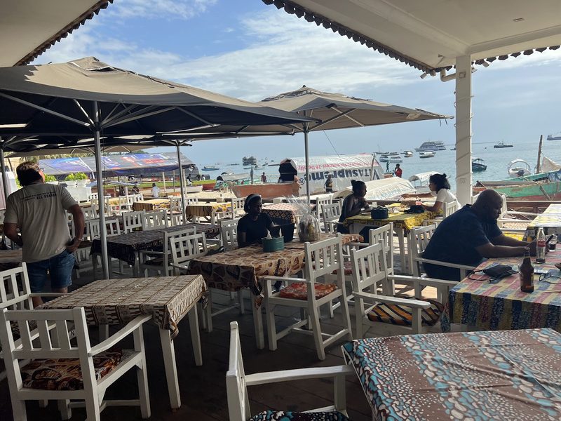 Mercury's Restaurant & Bar