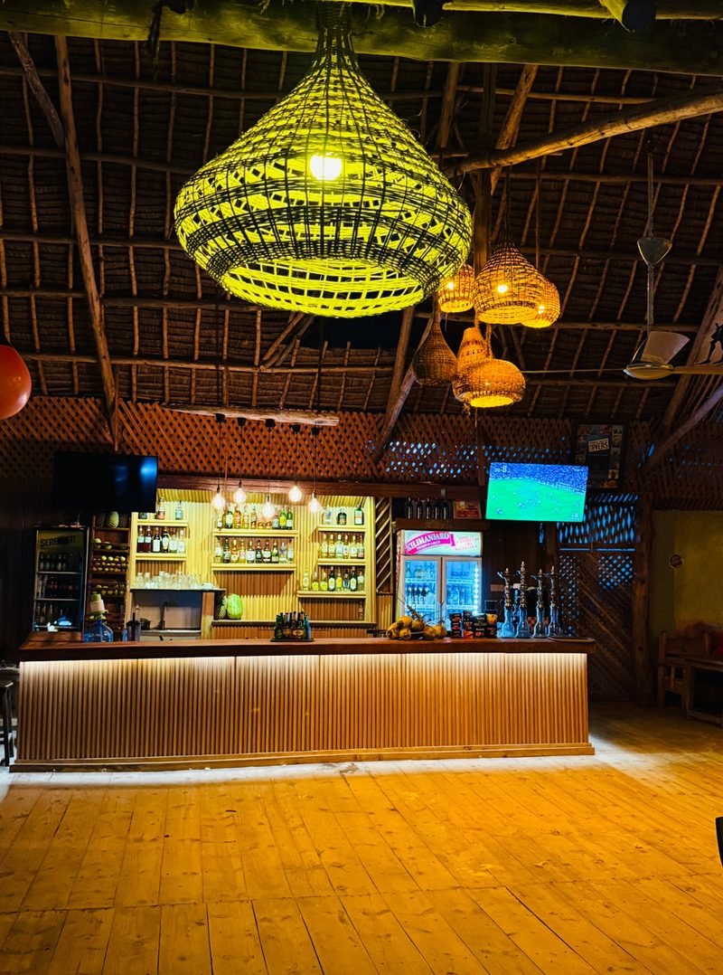 Mwana Beach Bar (Nungwi)